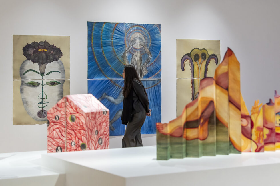 Sandra Vásquez de la Horra, Los volcanes despiertos, 10.04. — 28.07.25, Sala 3, Nivel 1. Foto: © Santiago Ortí / Museo de Arte Latinoamericano de Buenos Aires Malba